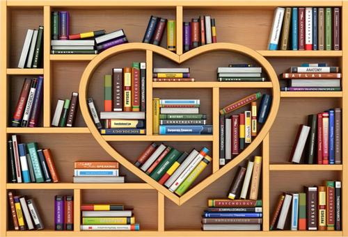 Books and a heart-shaped bookcase—the perfect pairing!