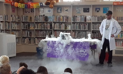 Richmond Library kicks off the Summer of Wonder with Mad Science.