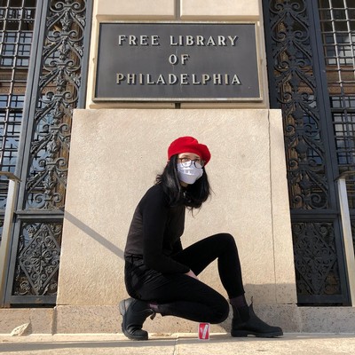 Beth Heinly, Free Library Card One Minute Sculpture after Erwin Wurm 