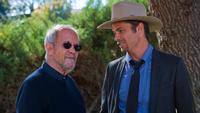 Elmore Leonard and Timothy Olyphant on set of tv show Justified